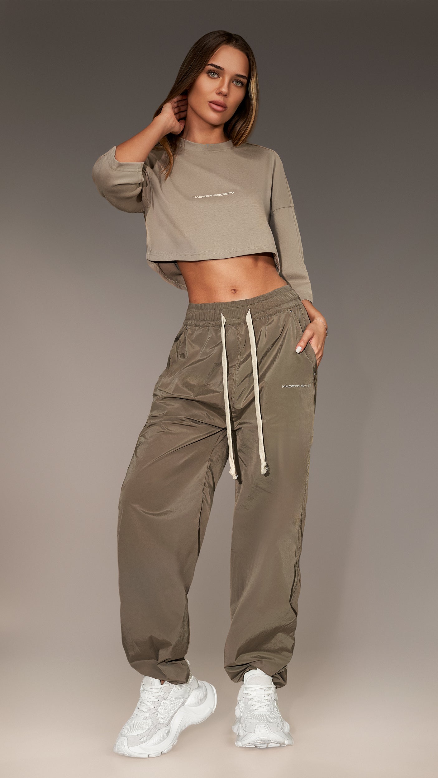 Crop тениска Made by Society - T26159