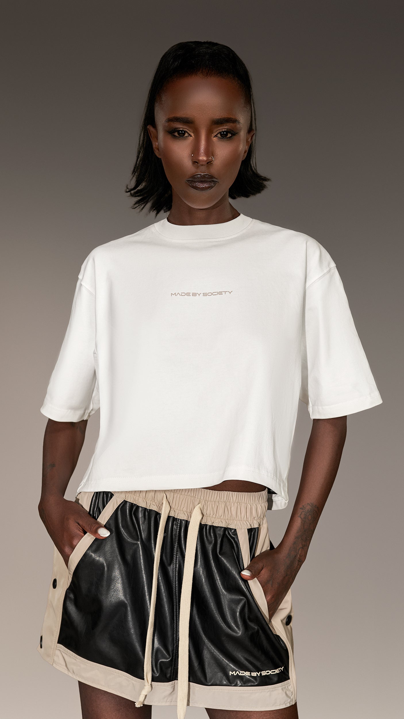 Тениска с разрез - T26370