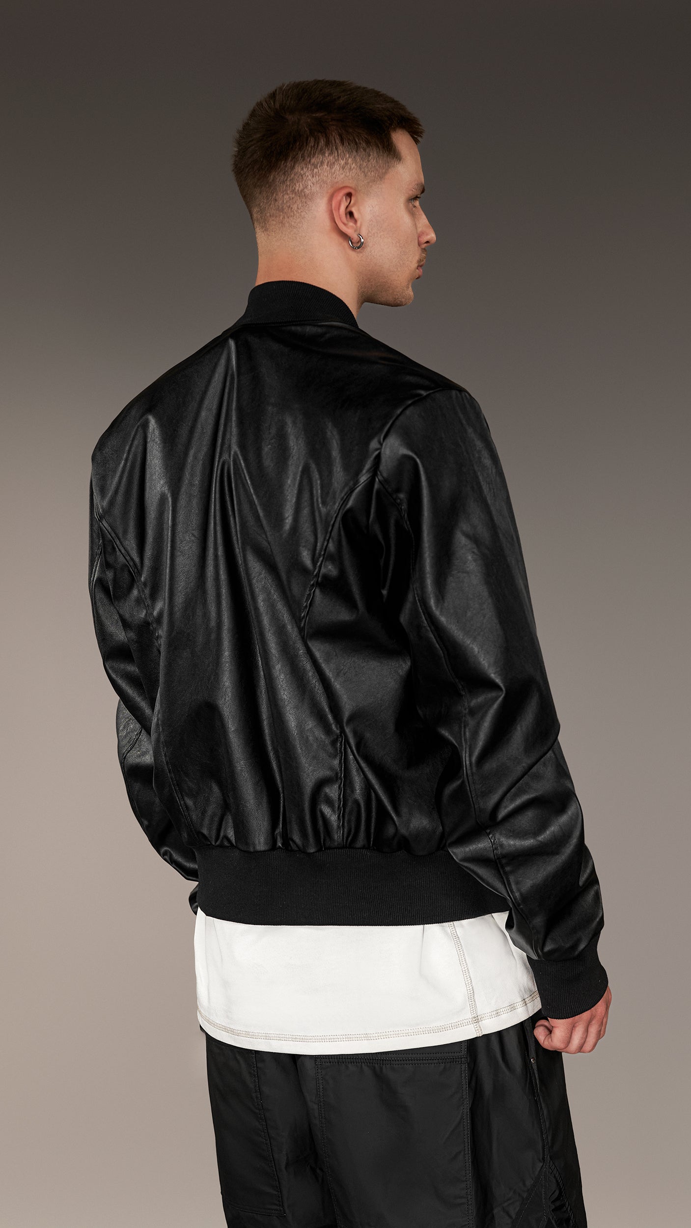 Jacheta Bomber Made by Society - J15136