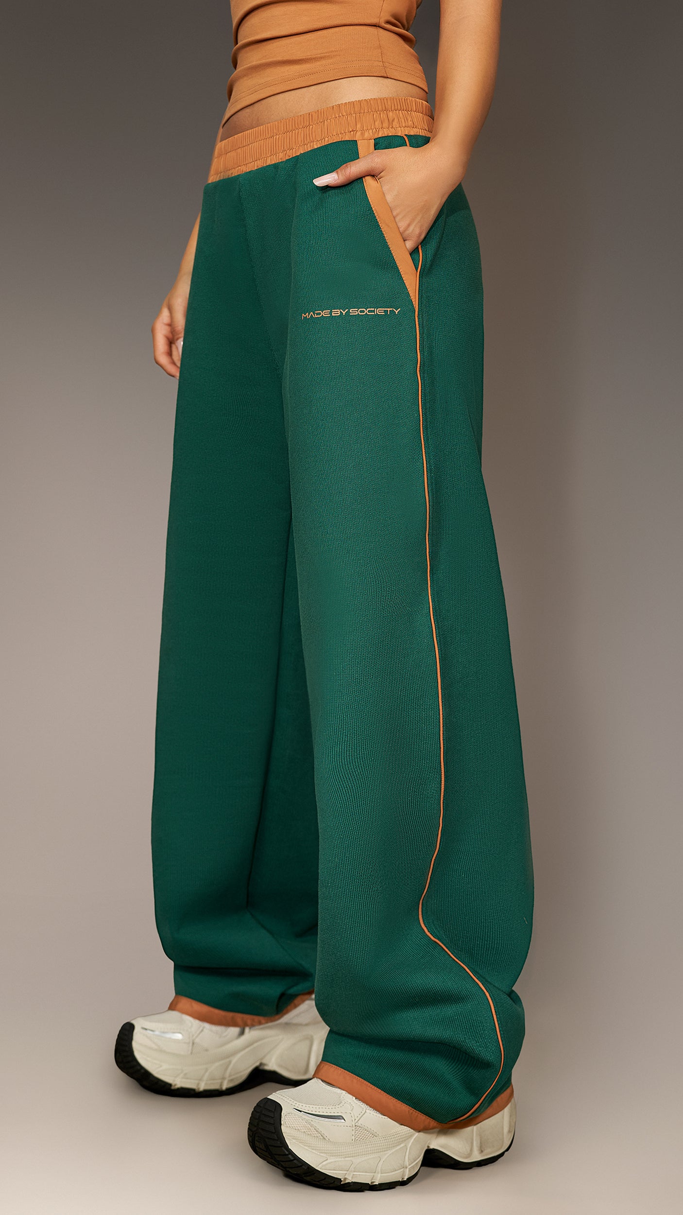 Pantaloni oversized Made by Society - P26754