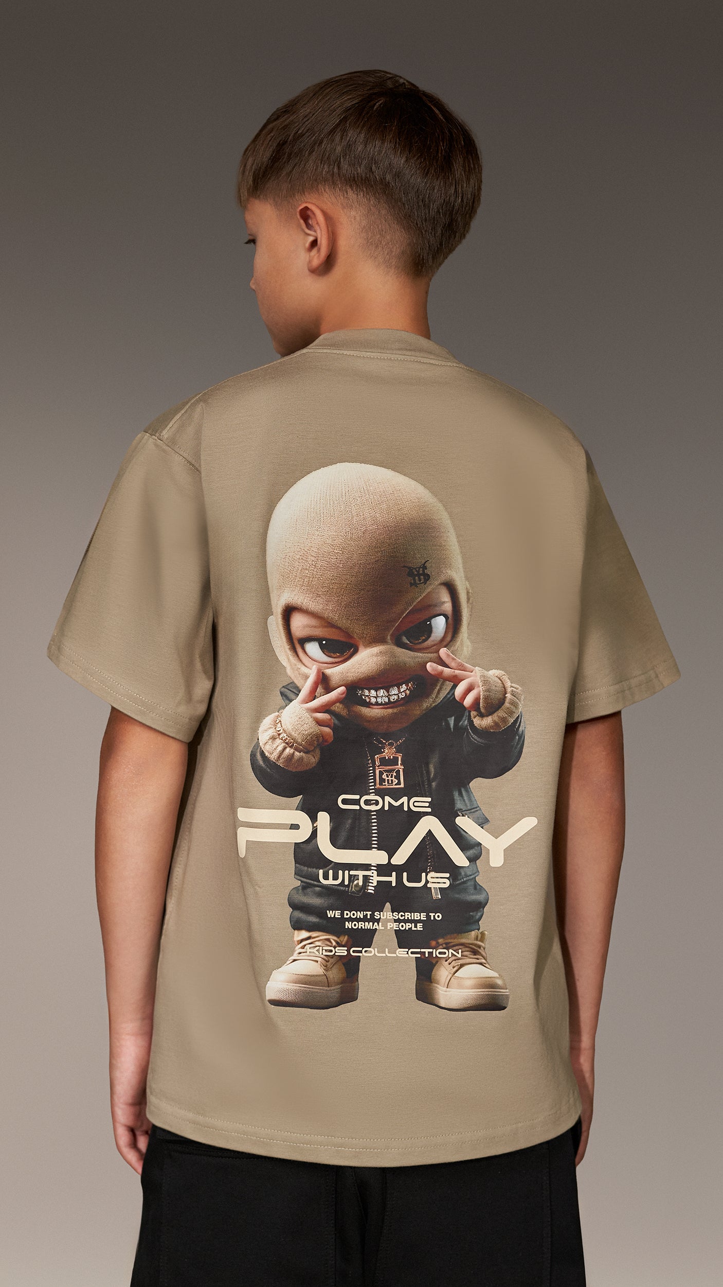 Тениска "Come Play With Us" - T36577