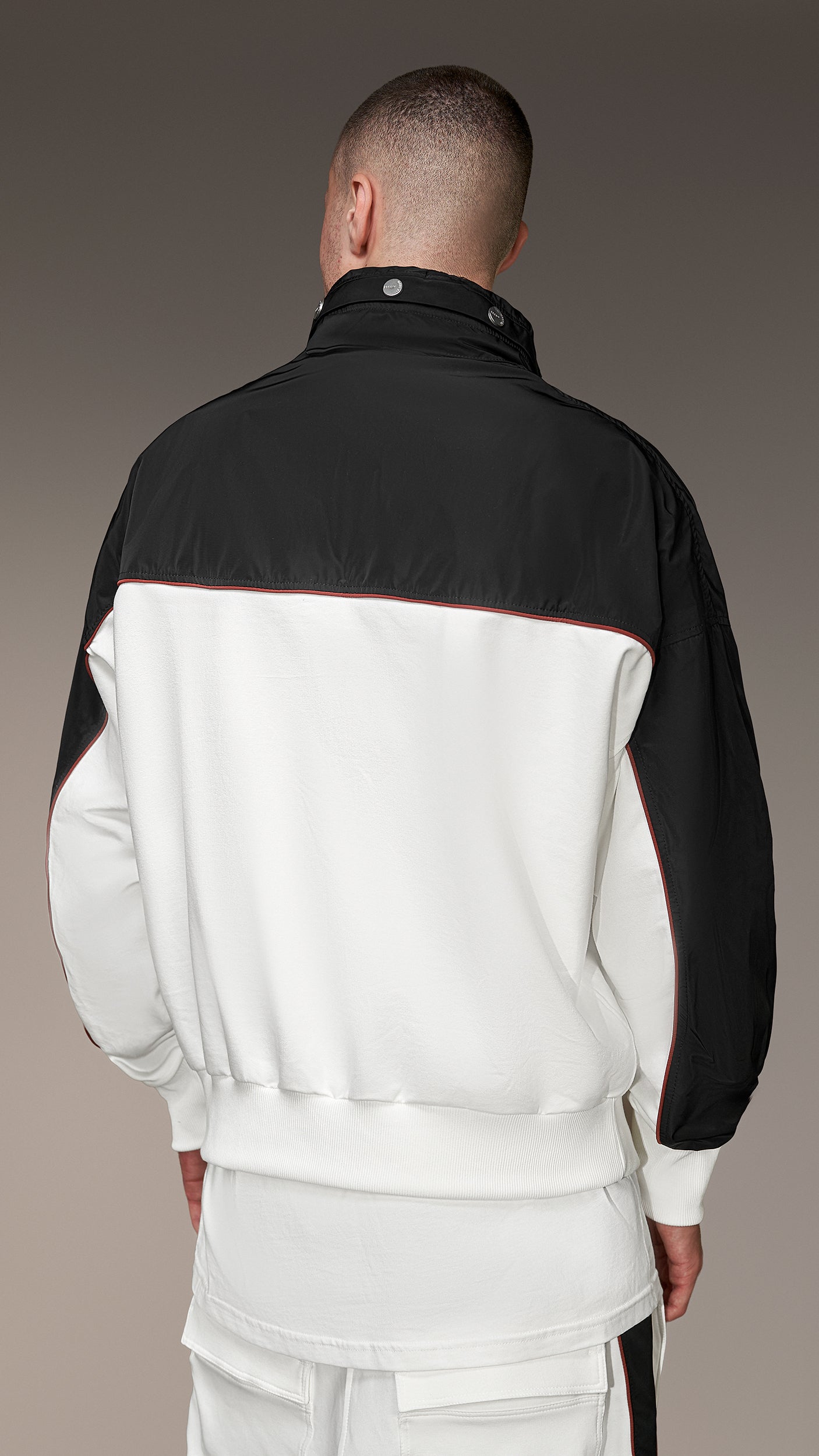 Суитшърт Made by Society - H16671