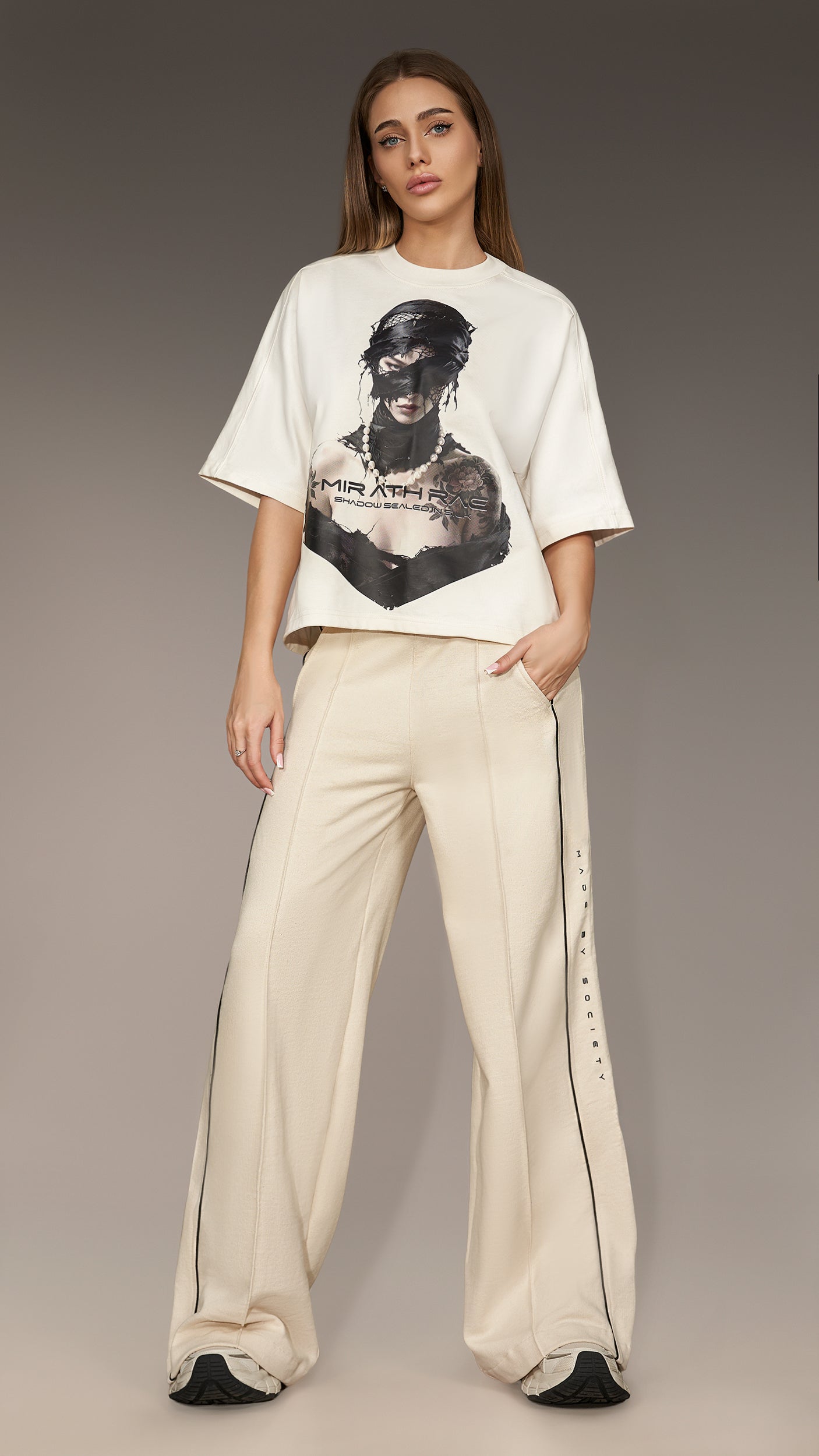 Тениска "MIRATHRAE" - T26803