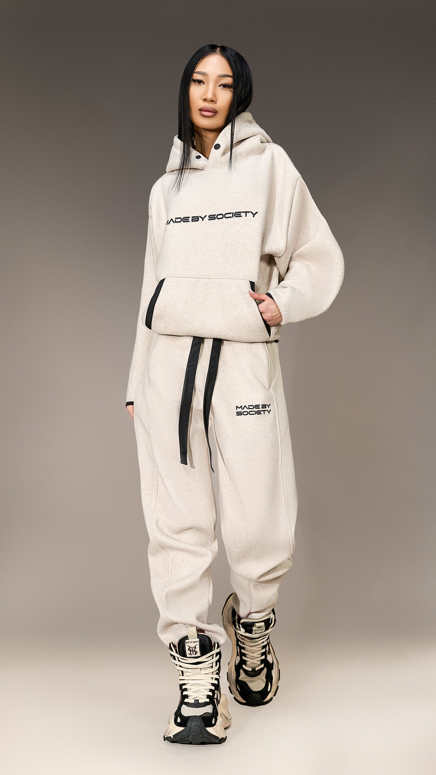 Oversize худи "Made by Society" - H25979