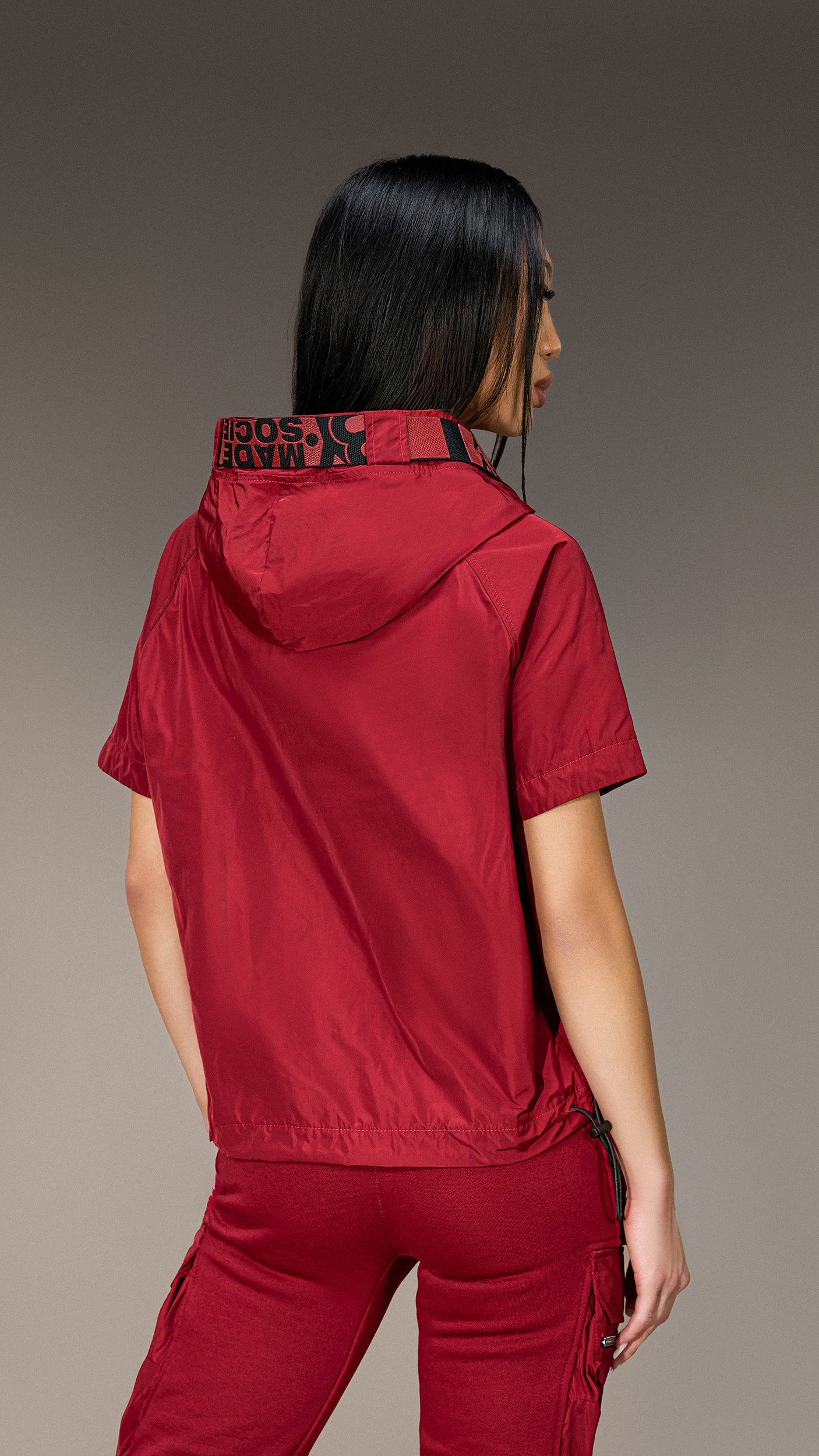 Суитшърт "Made by Society" - H25574