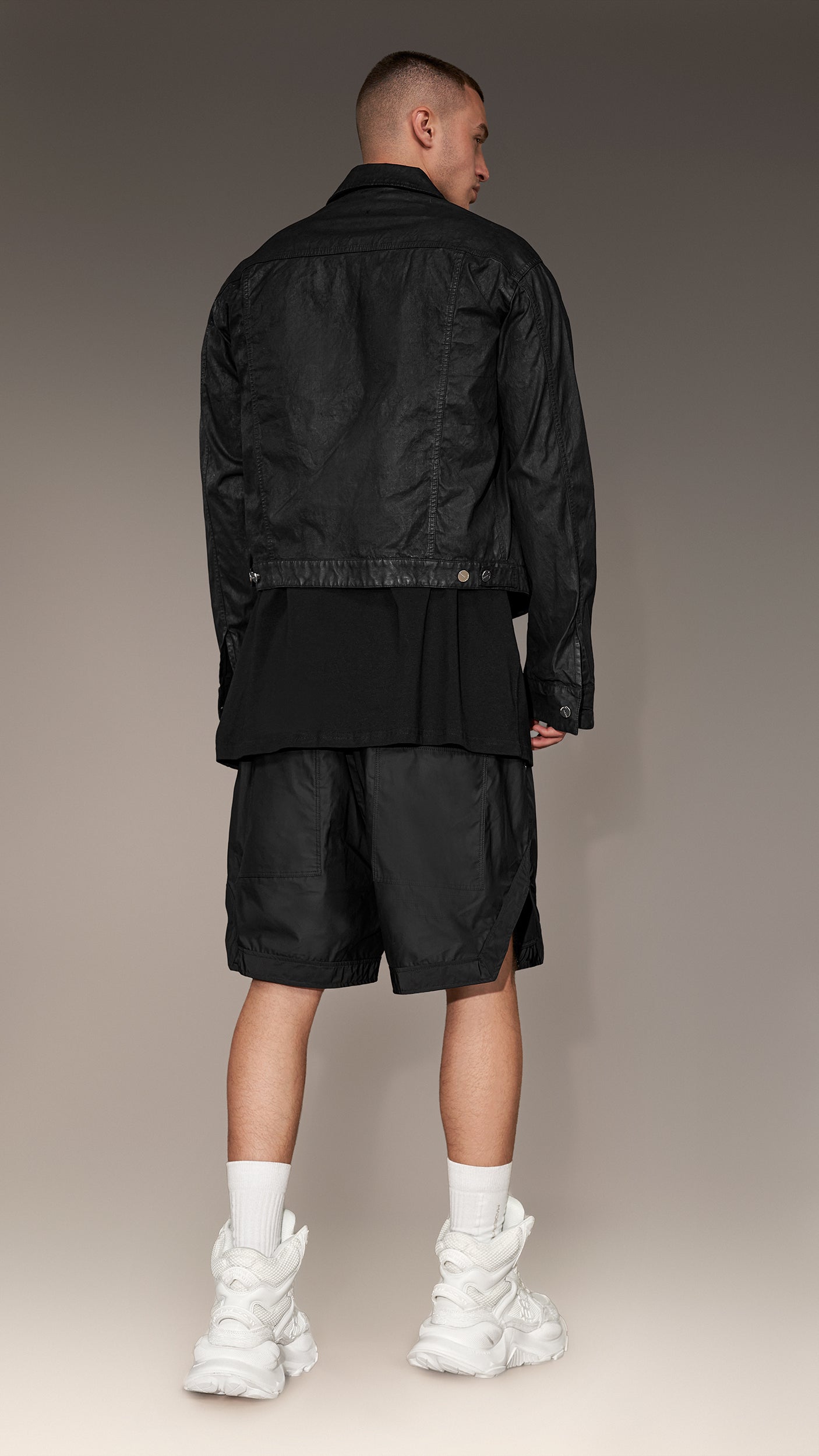 Яке Made by Society - J15069