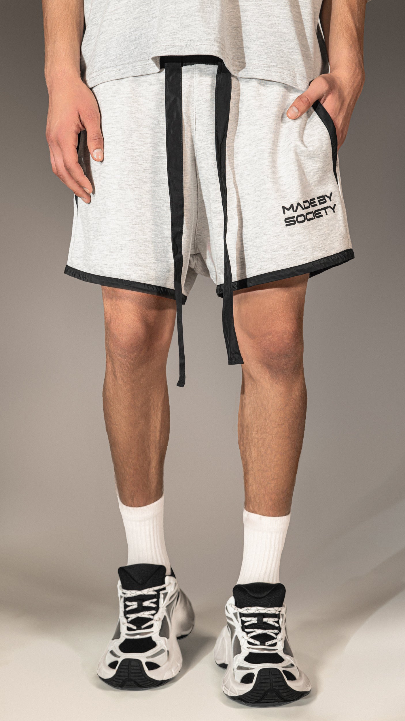 Бермуди Made by Society Relaxed Fit - B15635