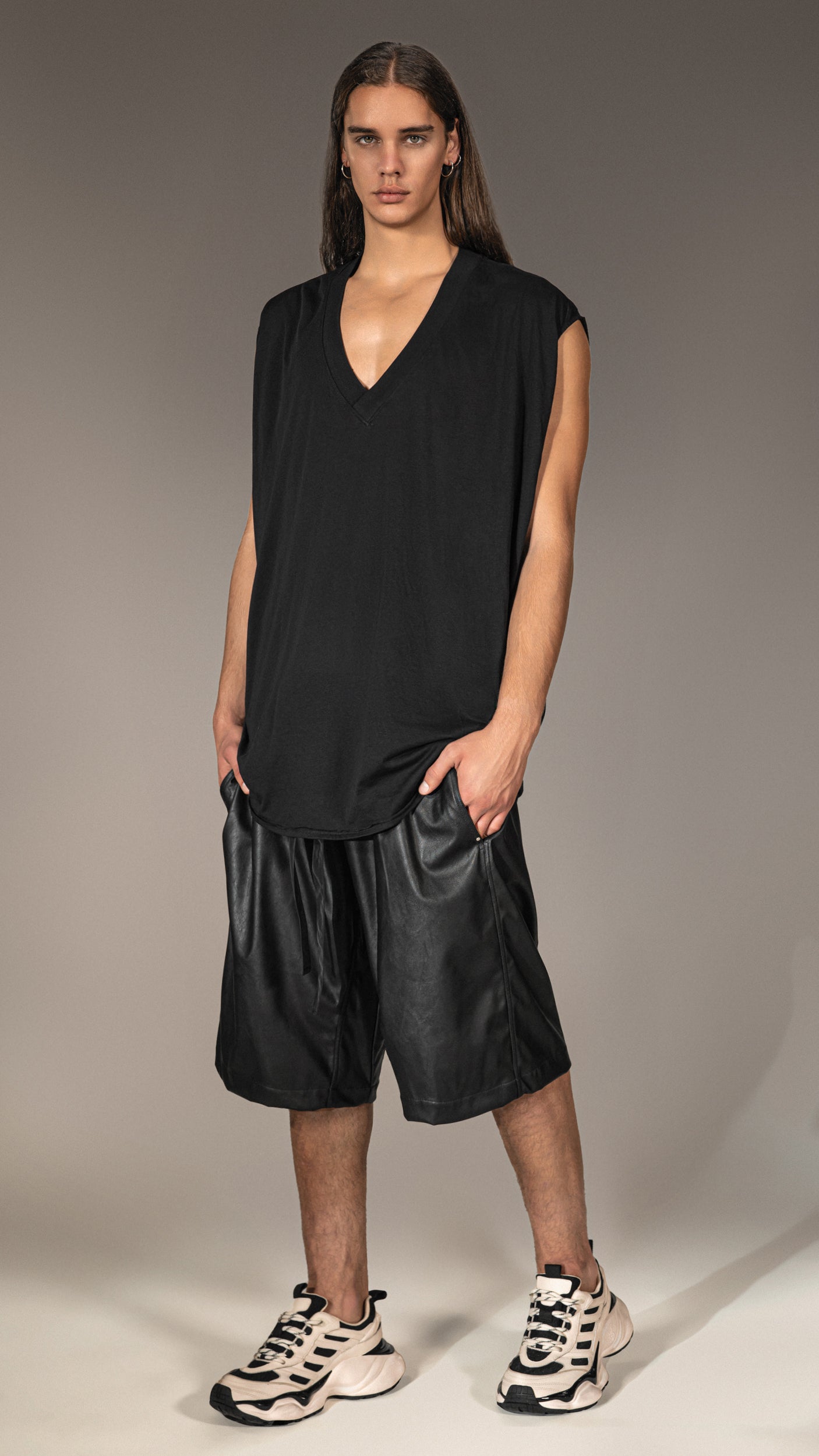 Кежуал бермуди "Made by society" - B15636