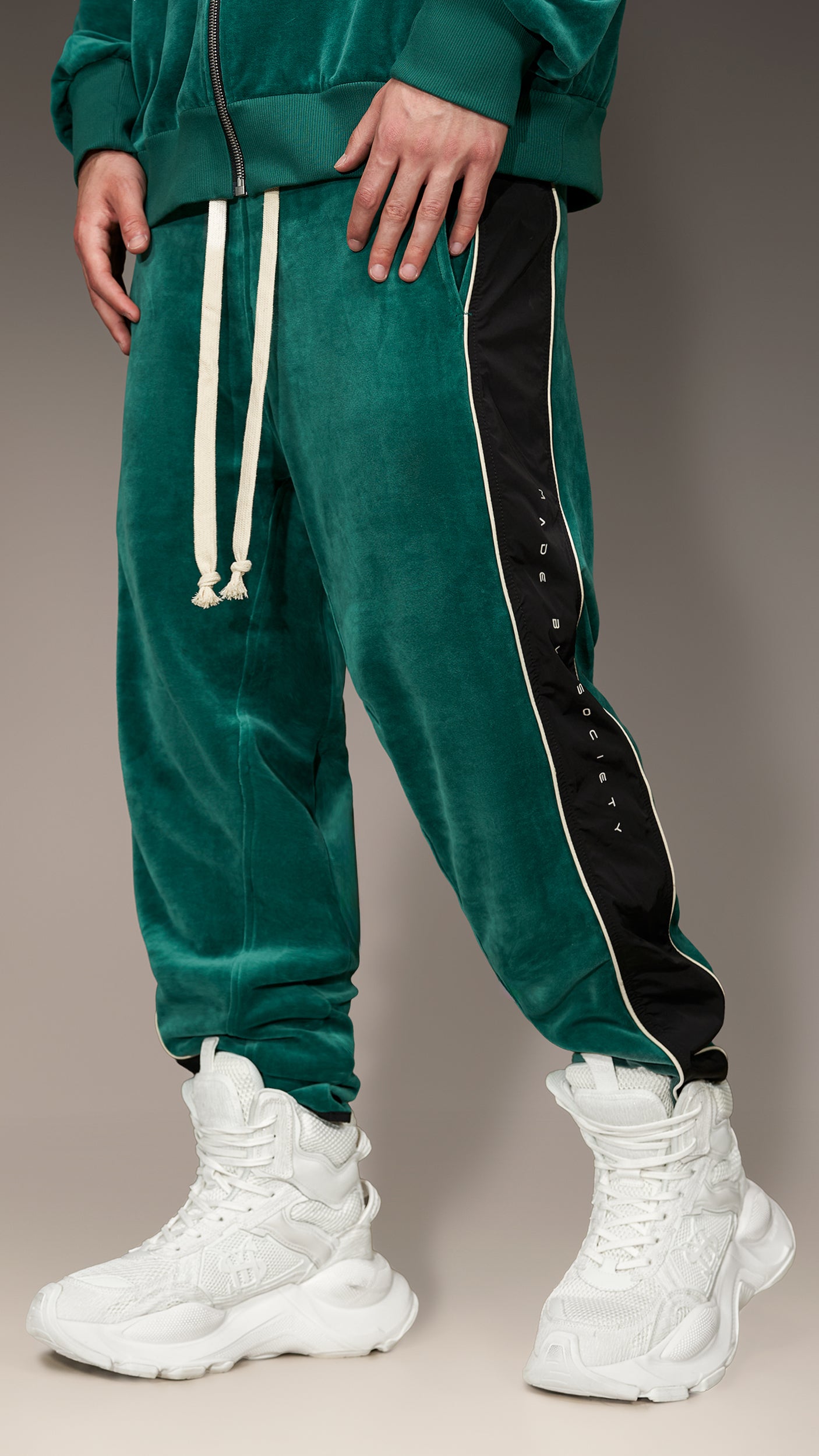 Панталони Velvet Peak