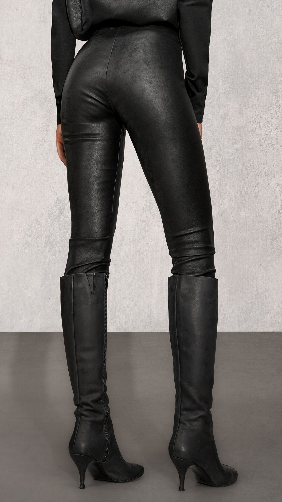 Pantaloni SATIN VOIR - P27803