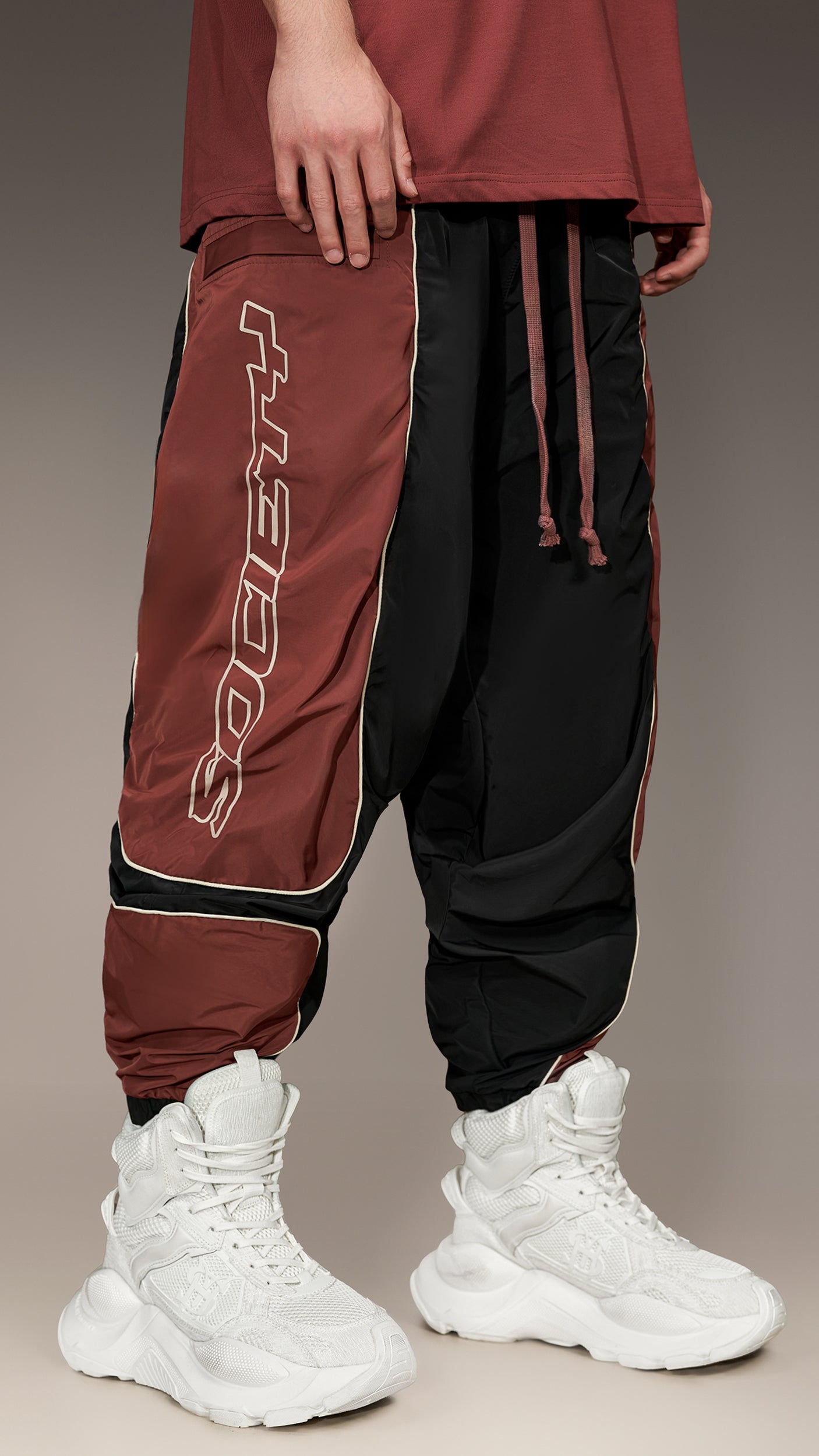 Pantaloni Decade Red Rebel