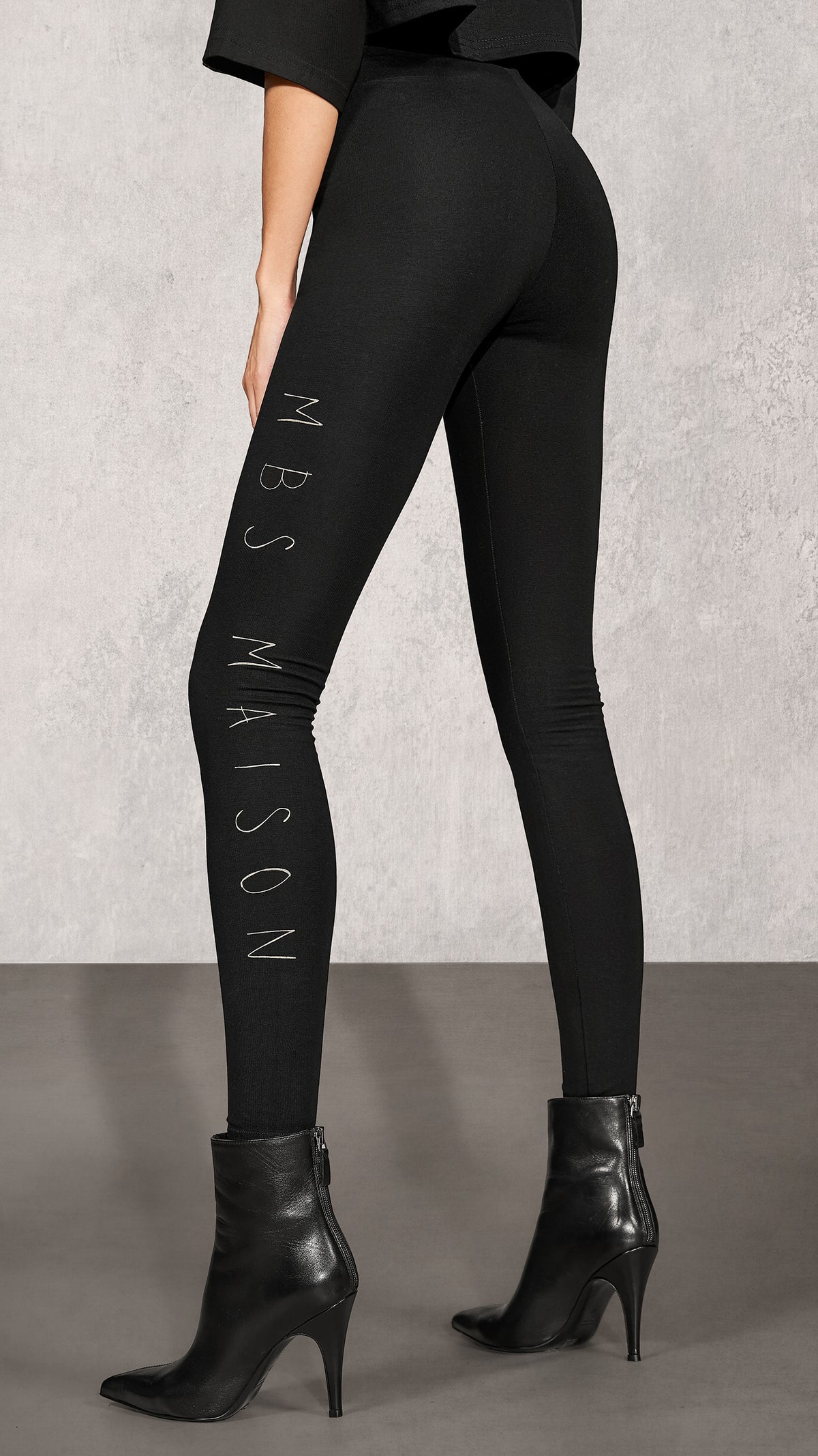 Панталони Absolute Black - P27512