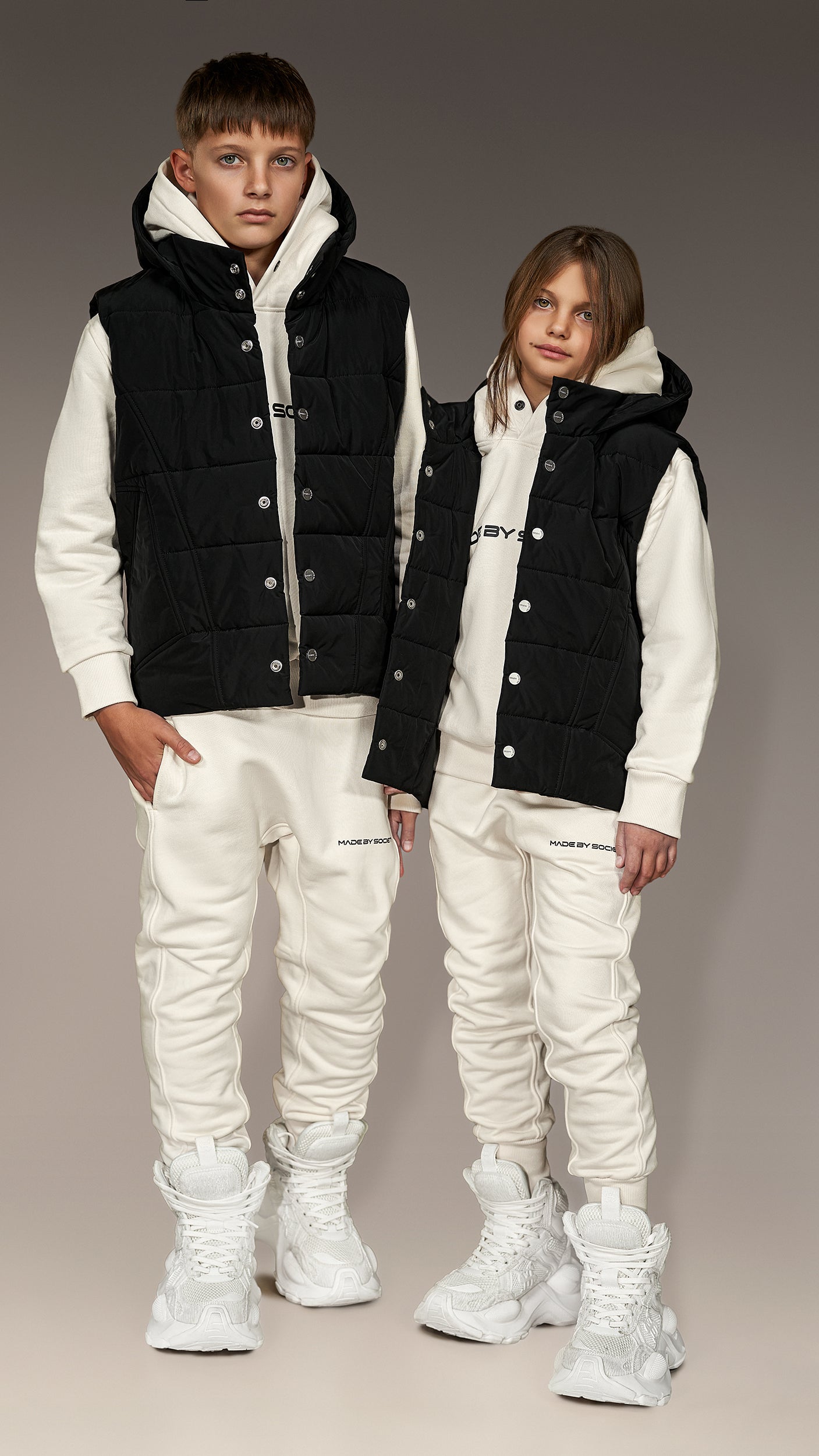 Яке Made by Society - V36813