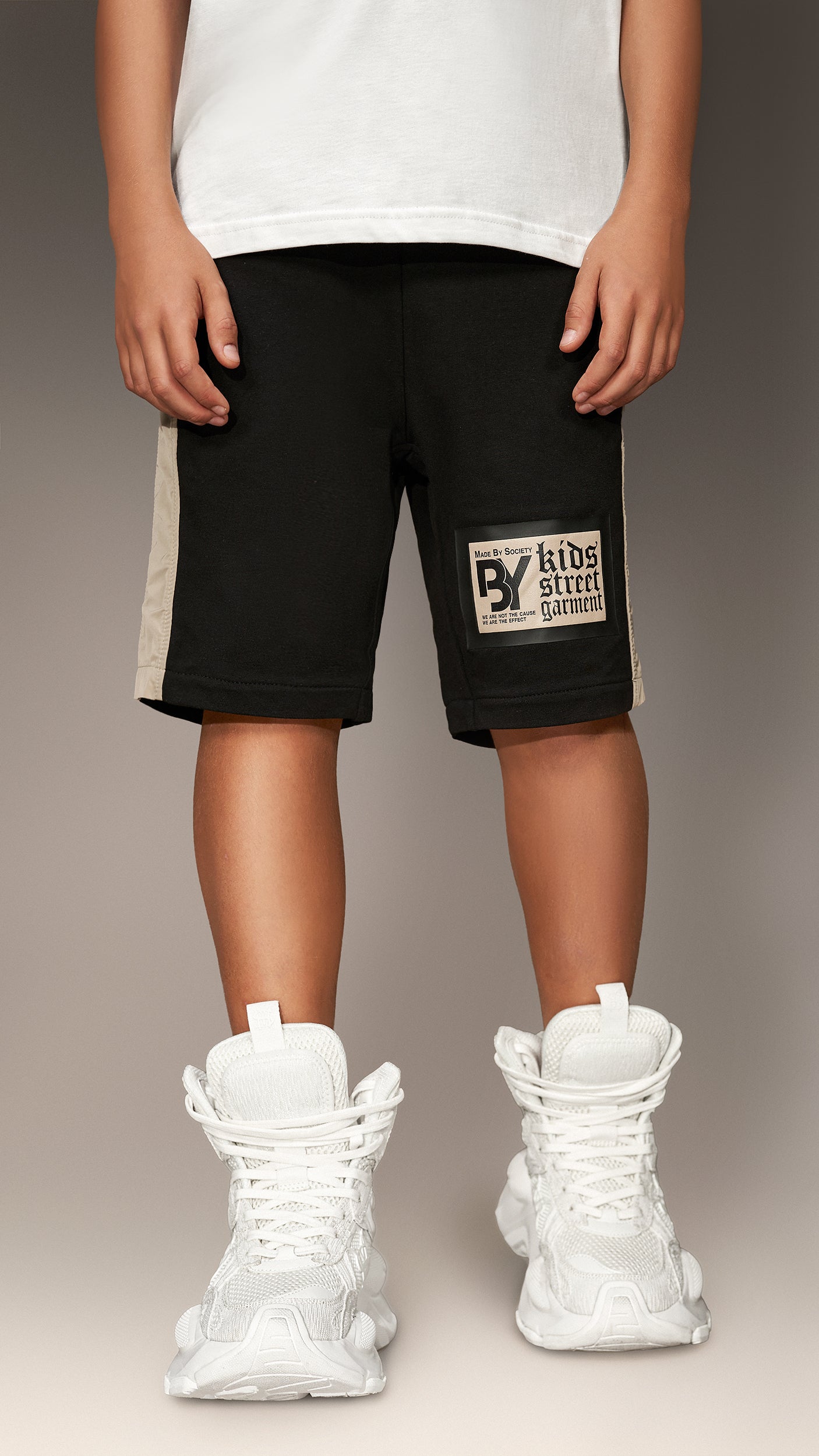 BRANDED SHORTS - B35481