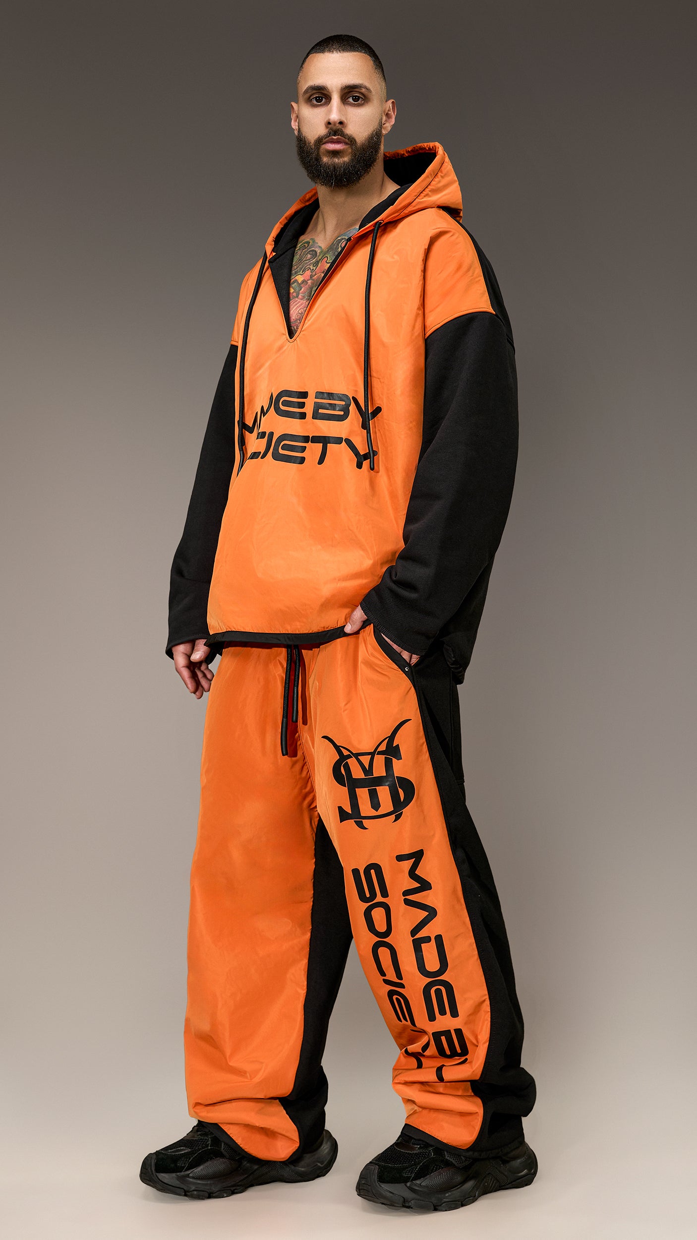 Pantaloni Oversized Made by Society – P16020