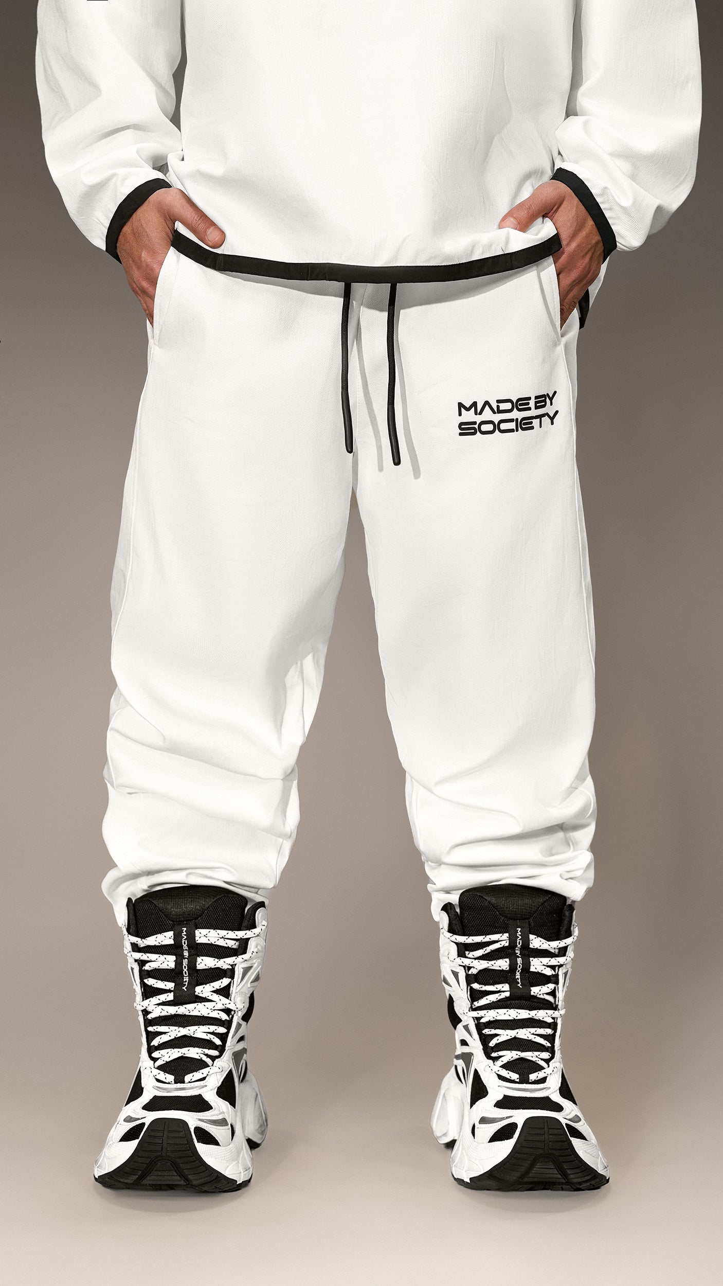 Pantaloni Made by Society  – P16130