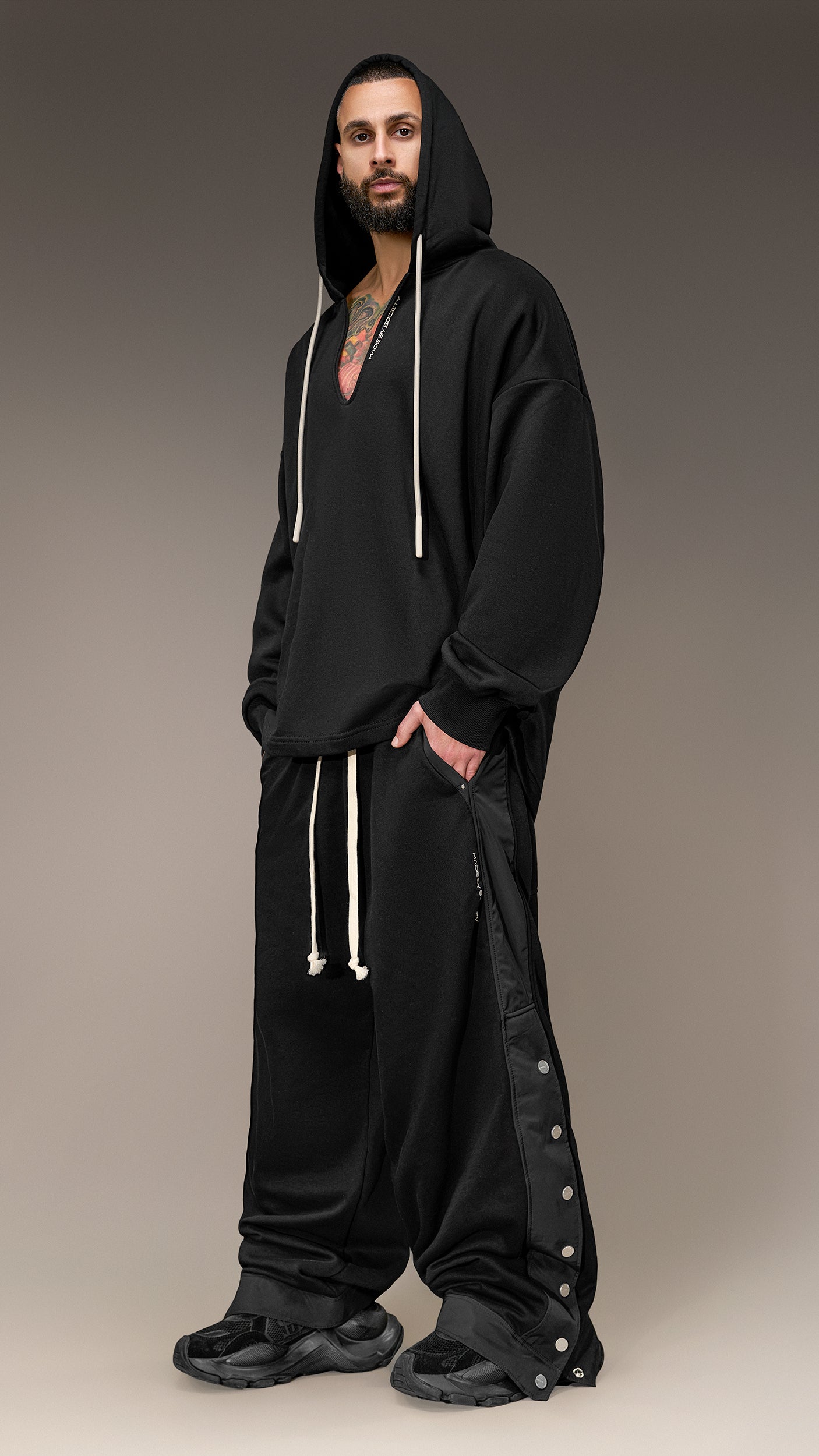 Pantaloni Made by Society cu Capse - P16184