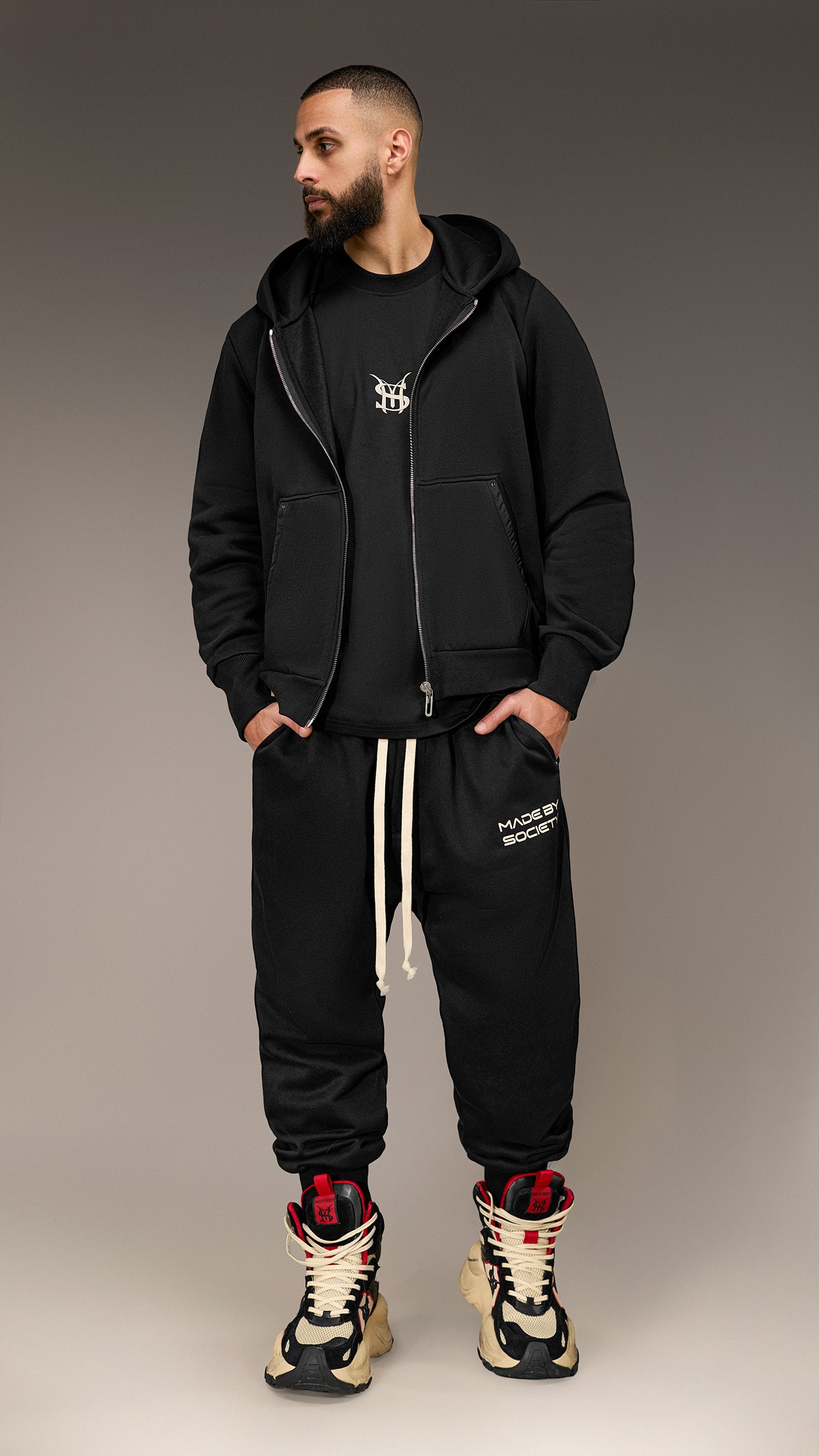Pantaloni Jogger Made by Society – P16167