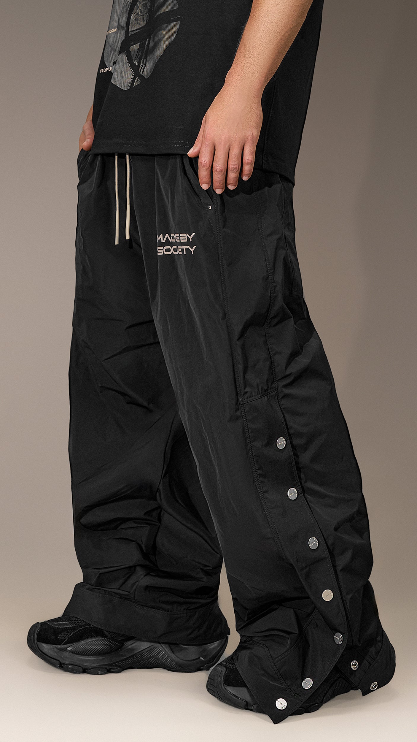 Pantaloni Made by Society -P16138