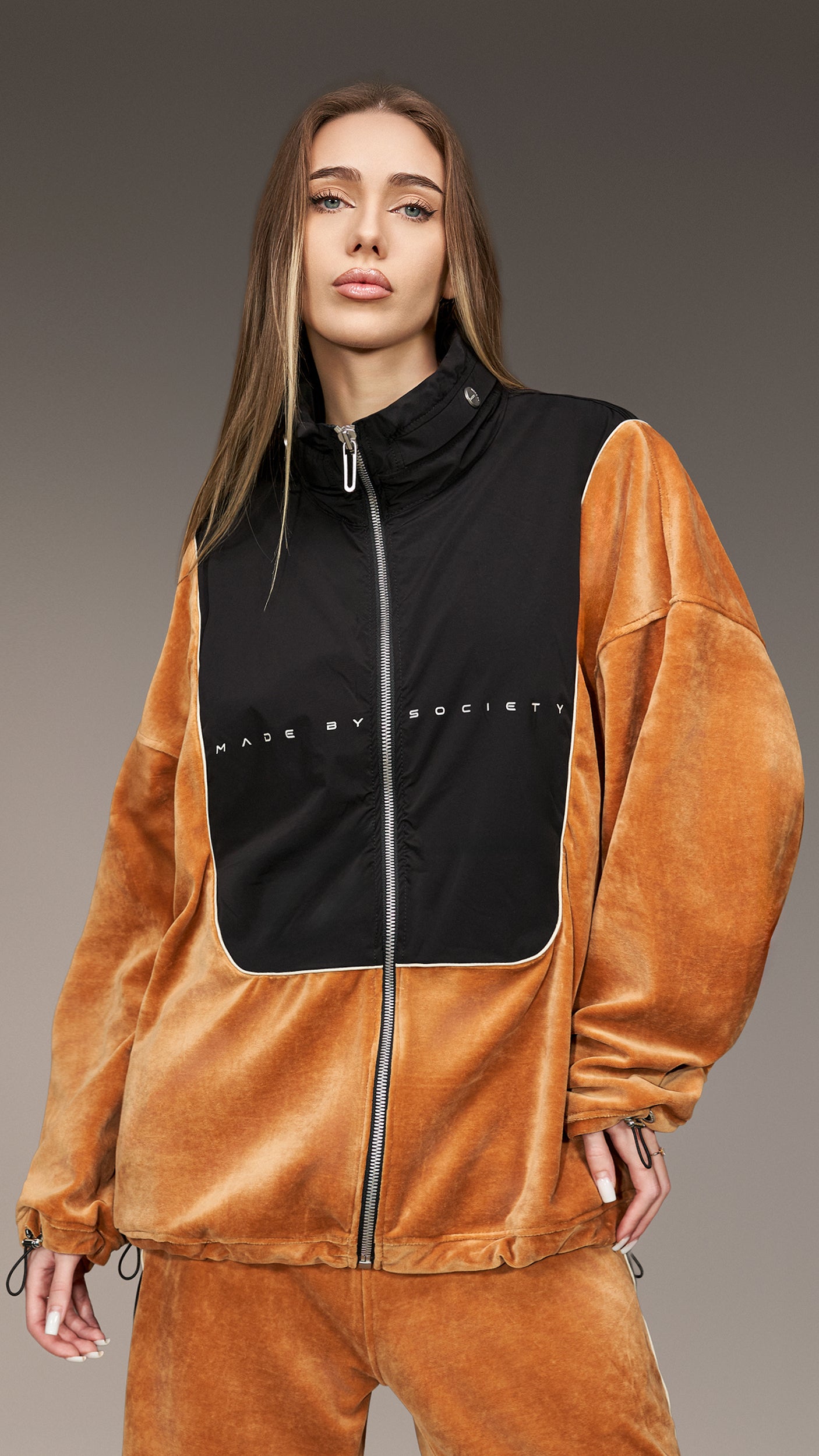 Худи Woven Rebellion