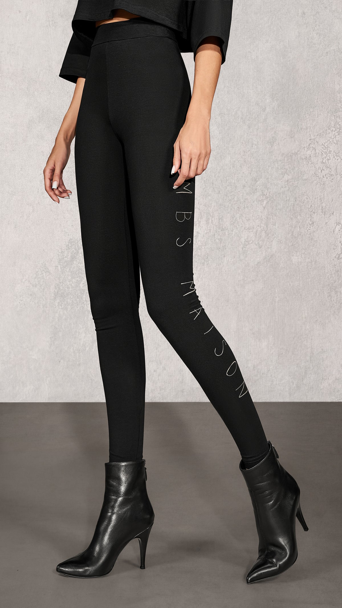 Pantaloni Absolute Black - P27512