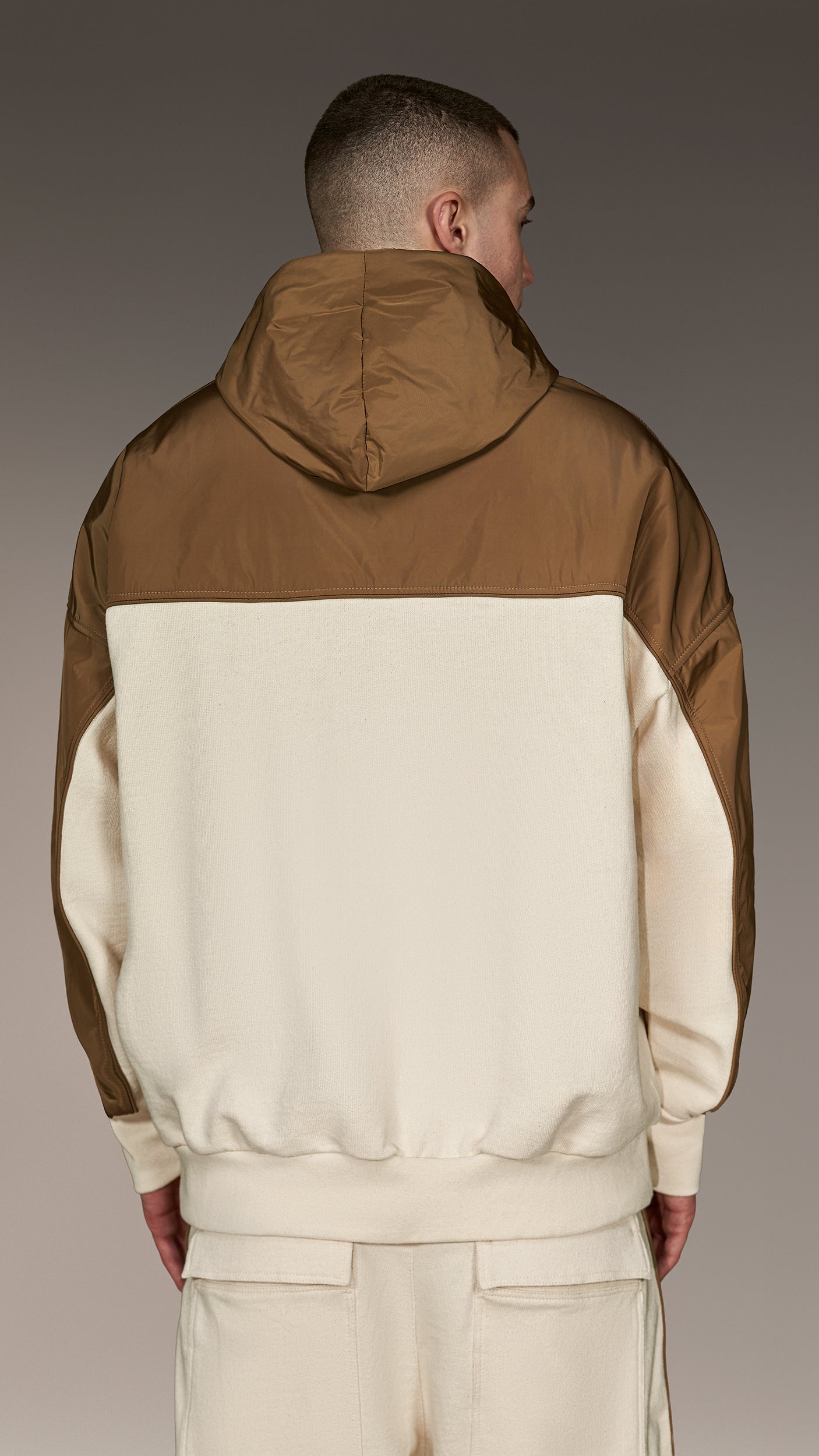 Суитшърт „MADE BY SOCIETY” - H16784