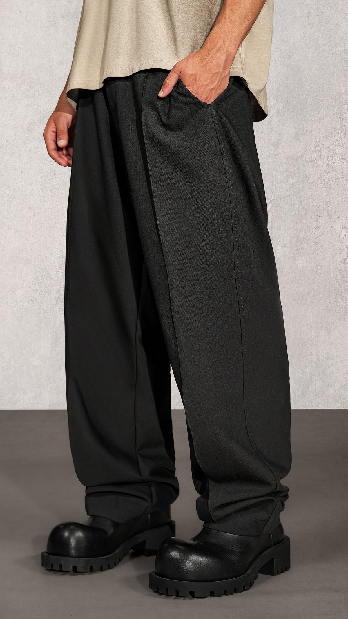 Панталони Uniform Black - P17635