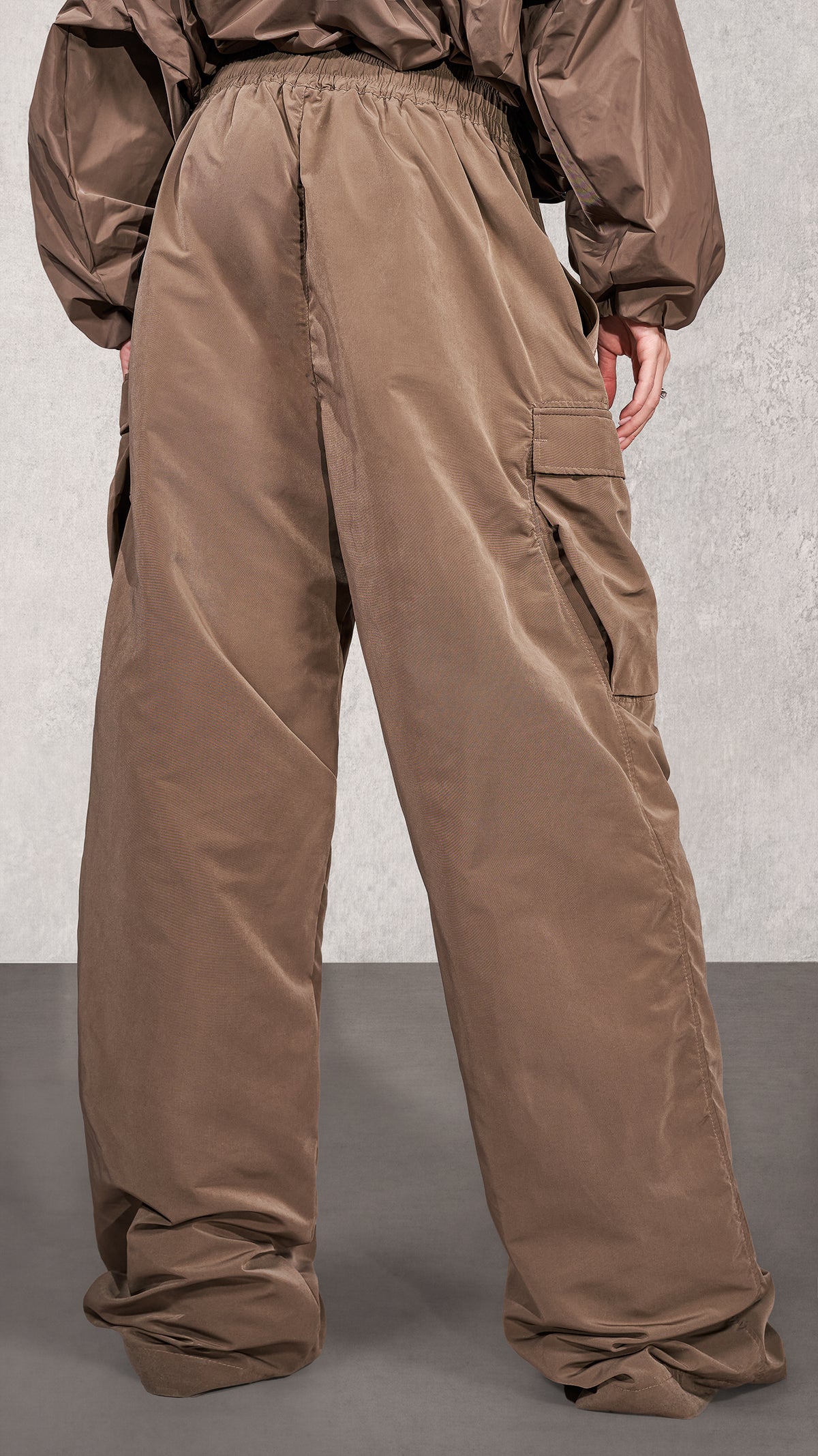 Pantaloni Caramel - P27718
